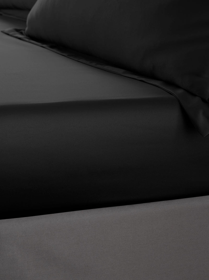 Catherine Lansfield Black Silky Soft Satin Fitted Sheet - British product