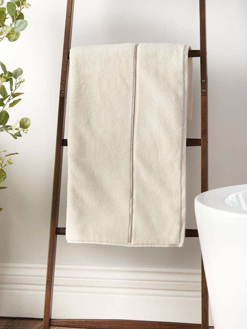 Bianca Cream Zero Twist Satin Stitch Cotton Towel