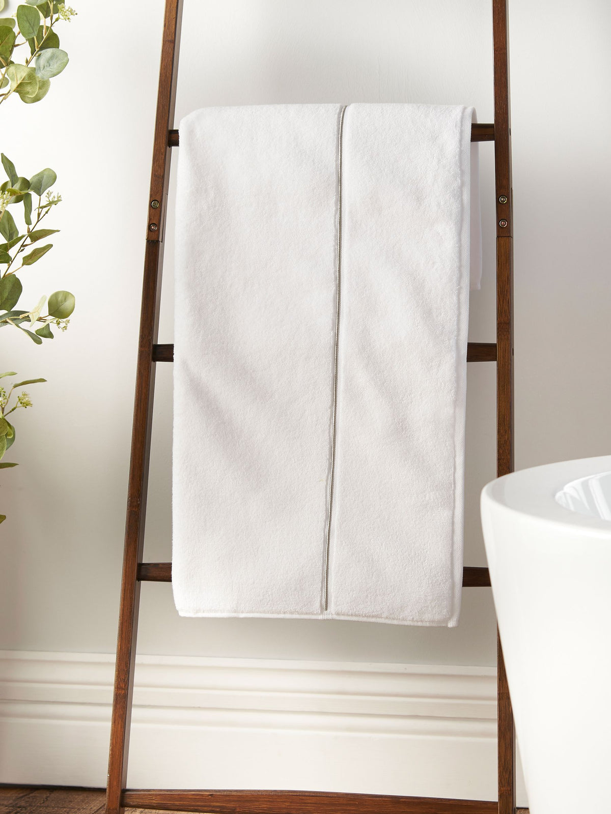 Bianca white zero twist cotton bath towel, UK version
