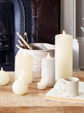Lights4fun TruGlow Ball LED candles 8cm, UK version