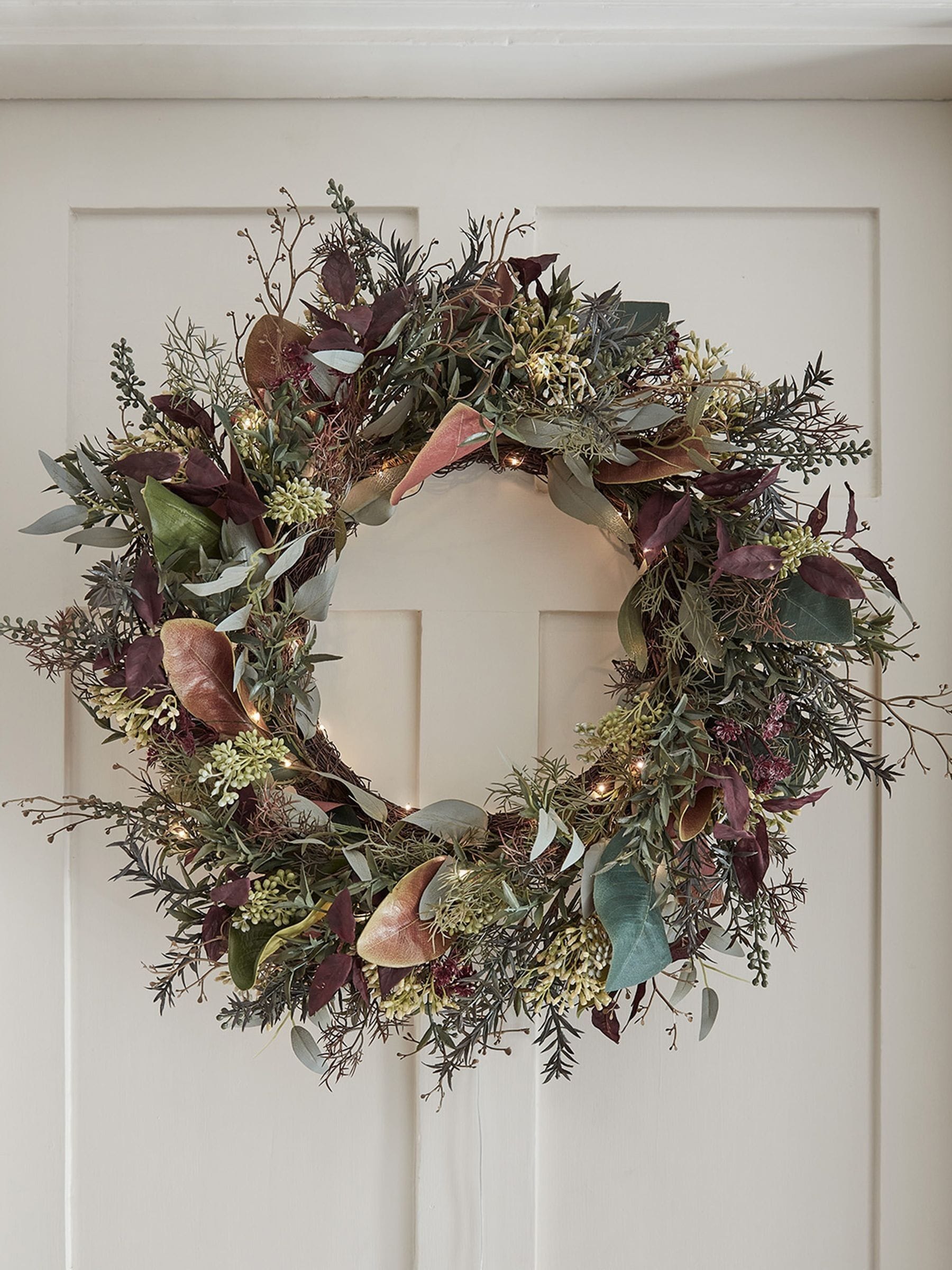 Lights4fun 60cm Pre Lit Autumn And Christmas Wreath