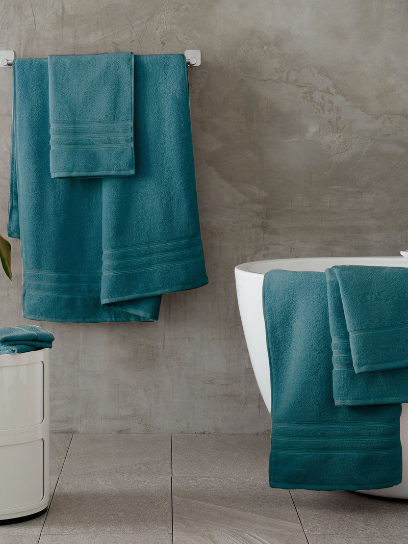 Catherine Lansfield charcoal grey zero twist cotton towel set, UK version