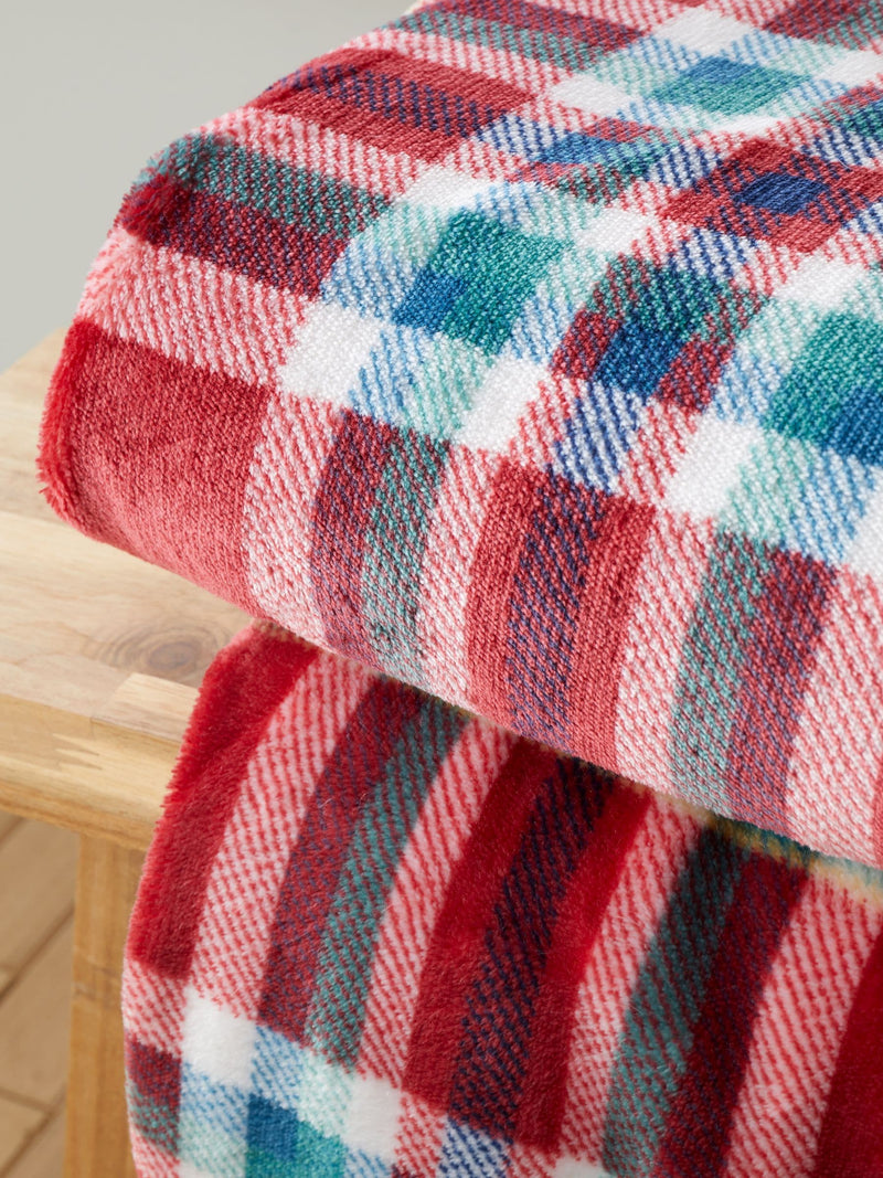 Catherine Lansfield red tartan check throw 130x170cm - British product