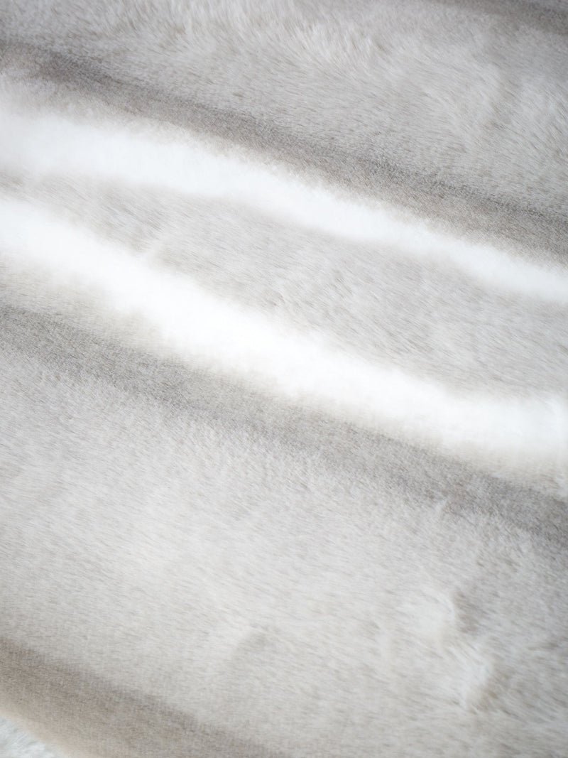 Catherine Lansfield grey faux fur throw 130x170cm - British product