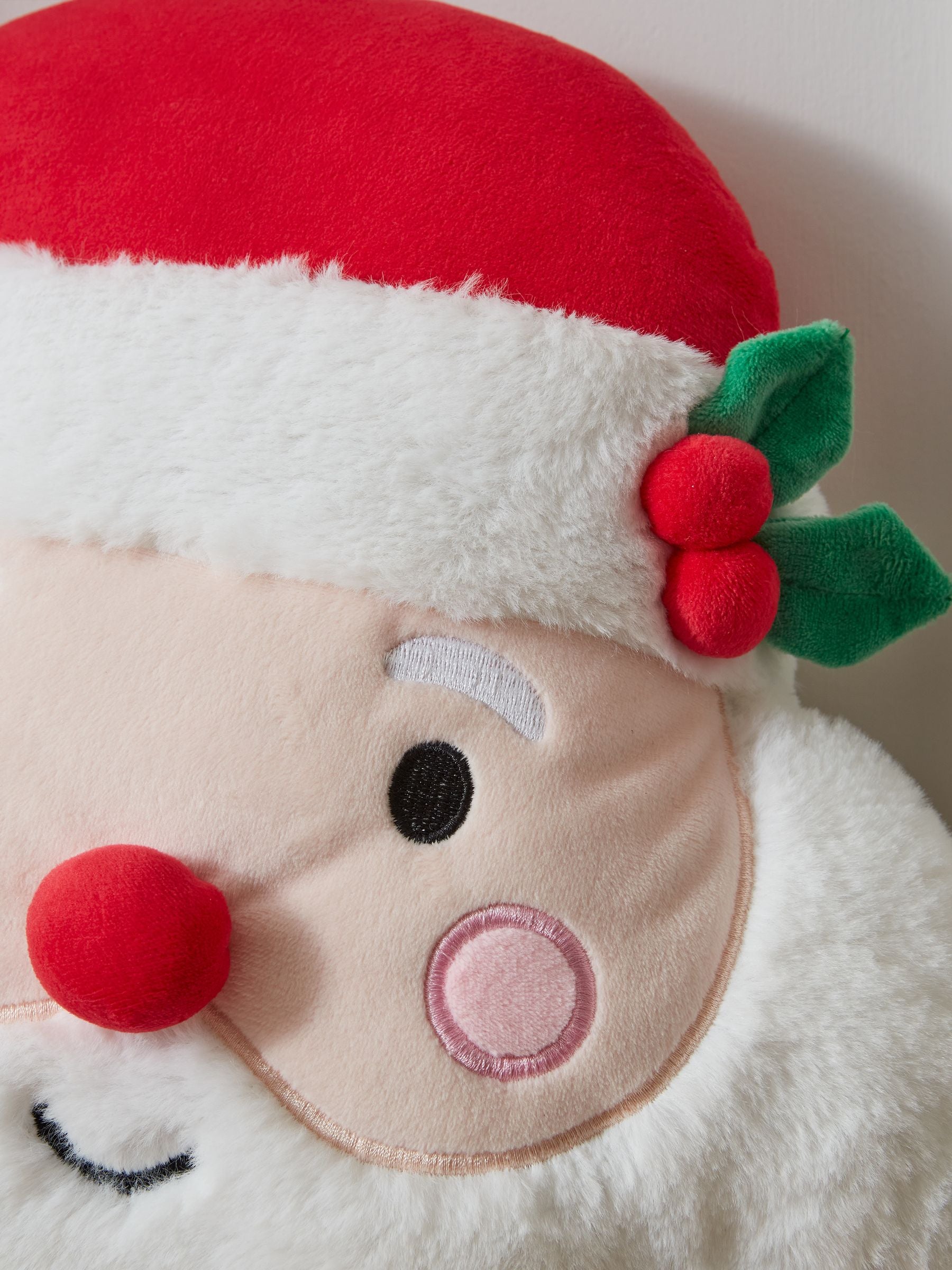 Catherine Lansfield Santa shaped cushion 38x30cm, UK version