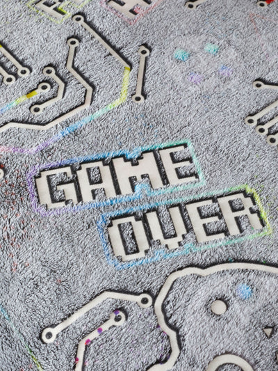 Next Catherine Lansfield Sort Game Over Selvlysende Fleece Dynetrekksett- Kjøp online hos McGrocer
