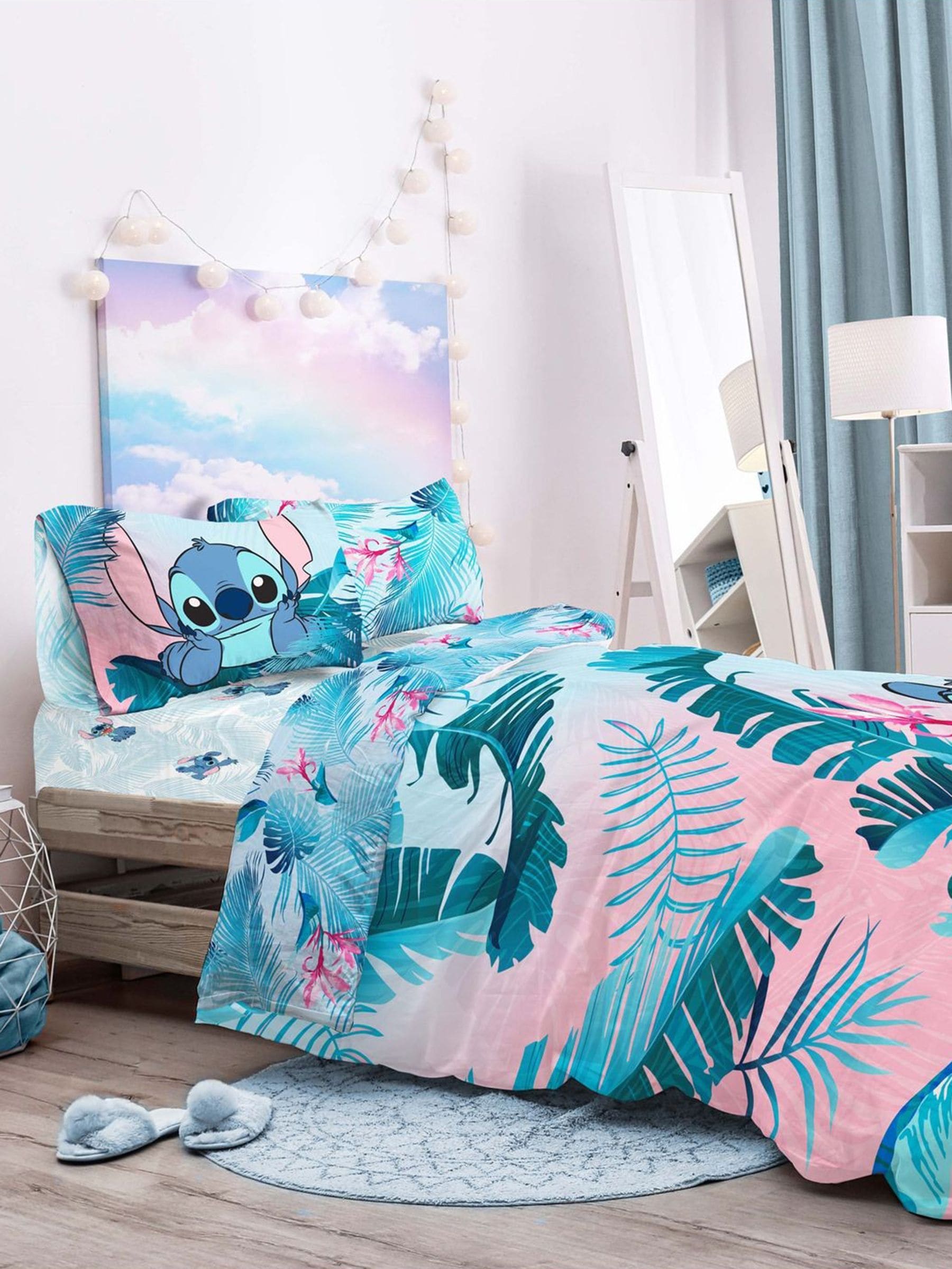 Disney Multicolor Lilo & Stitch Floral Duvet Cover and Pillowcase Set