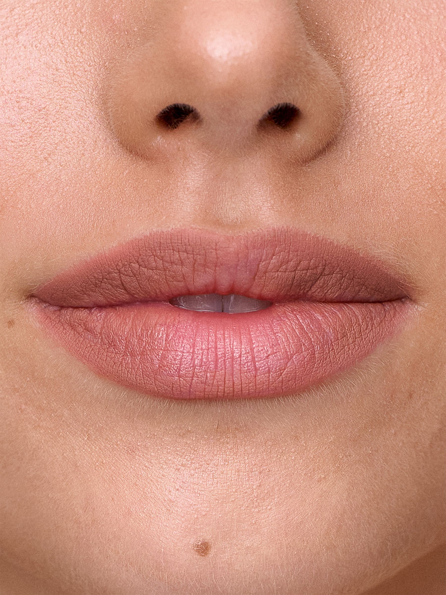 Sweed lip liner Barely There, imported from the UK