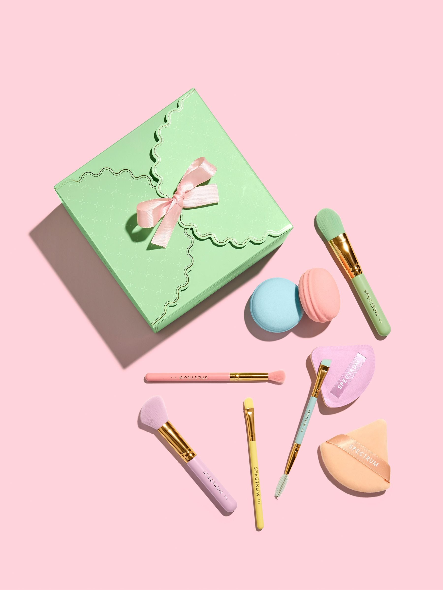 Spectrum Collections Patisserie makeup brush and sponge gift set (British brand)