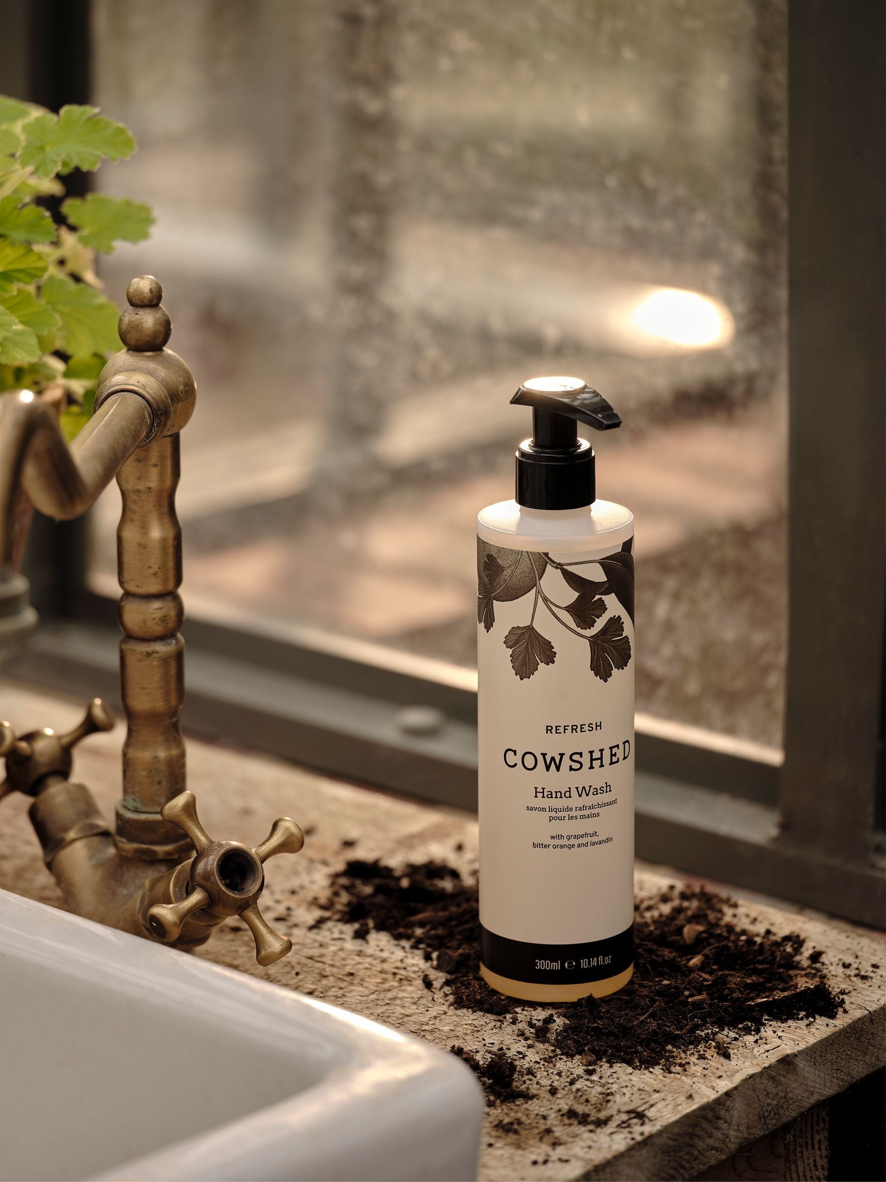 Cowshed Refresh hand wash 300ml - British product