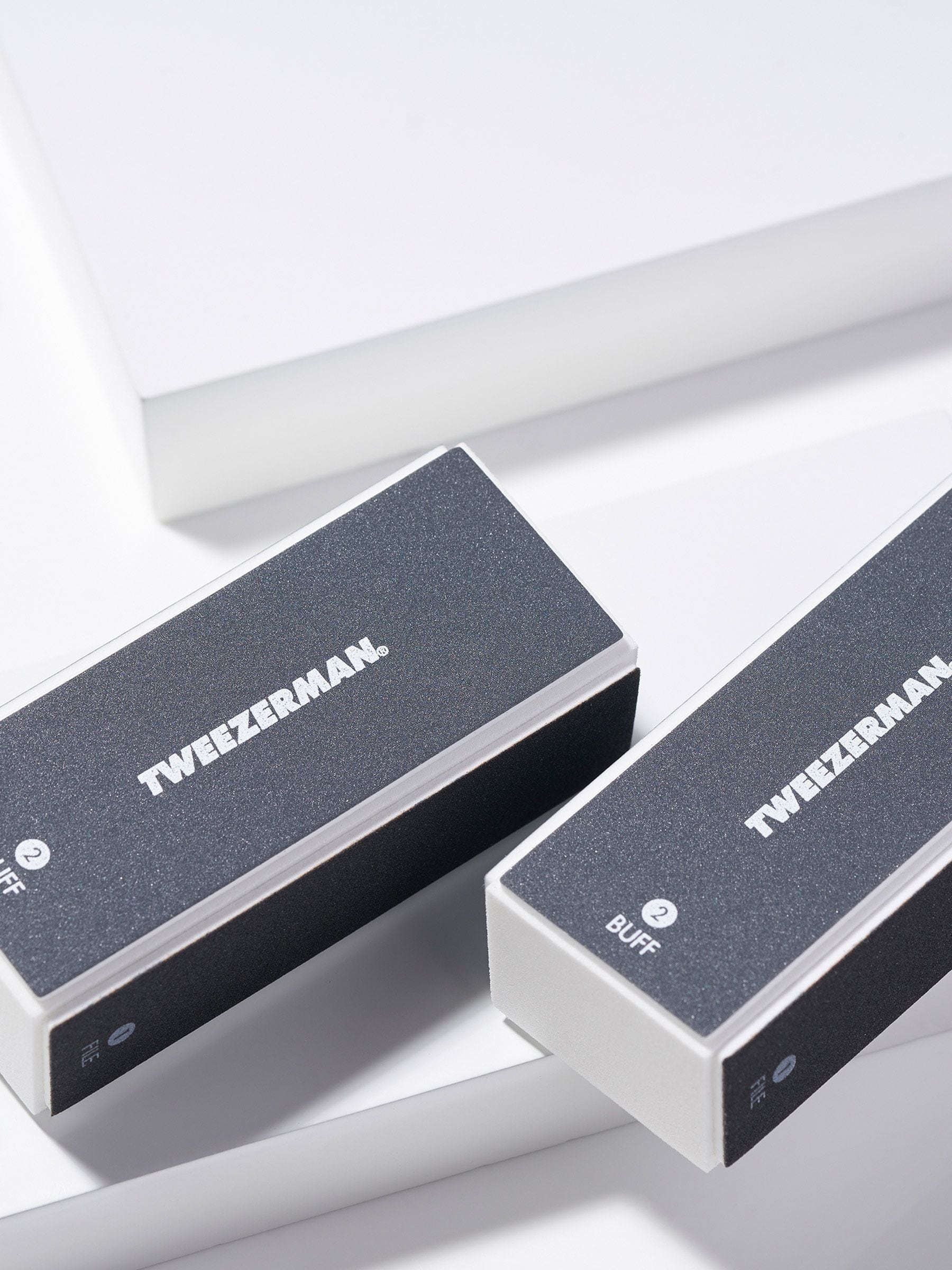 Tweezerman nail buffer block 2-pack - British product