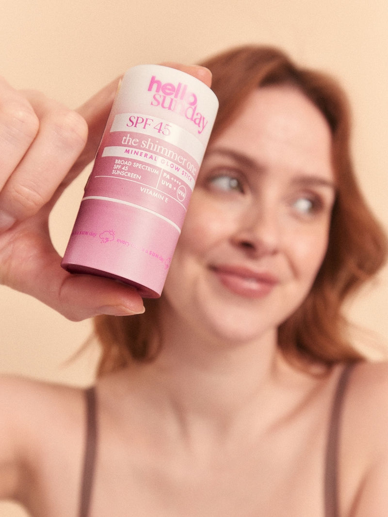 Hello Sunday Shimmer Glow Stick SPF45 20g, UK version