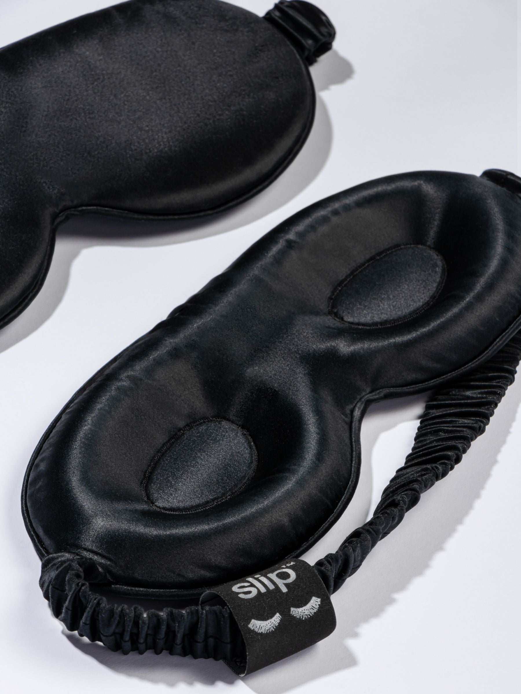 Slip Lovely Lashes Contour silk sleep mask (British brand)