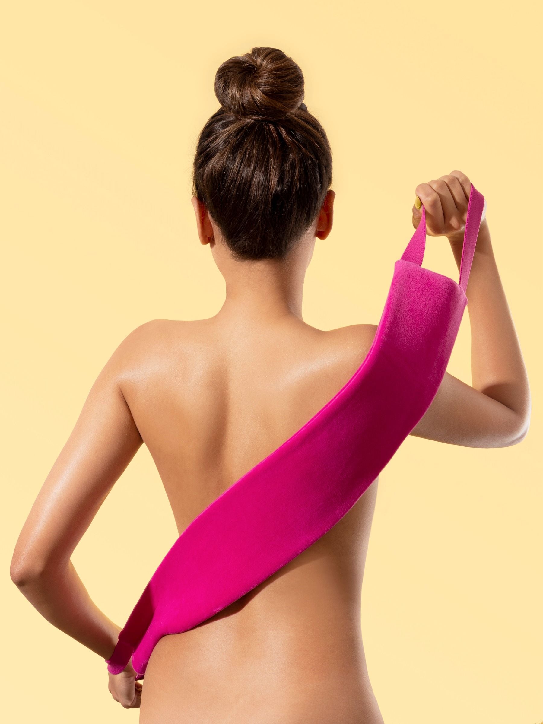 Coco & Eve Sunny Honey back tan applicator, imported from the UK