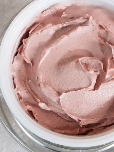 Next Emma Hardie Purifying Pink Clay Detox Face Mask with Cleansing Cloth 50ml - Online bei McGrocer kaufen