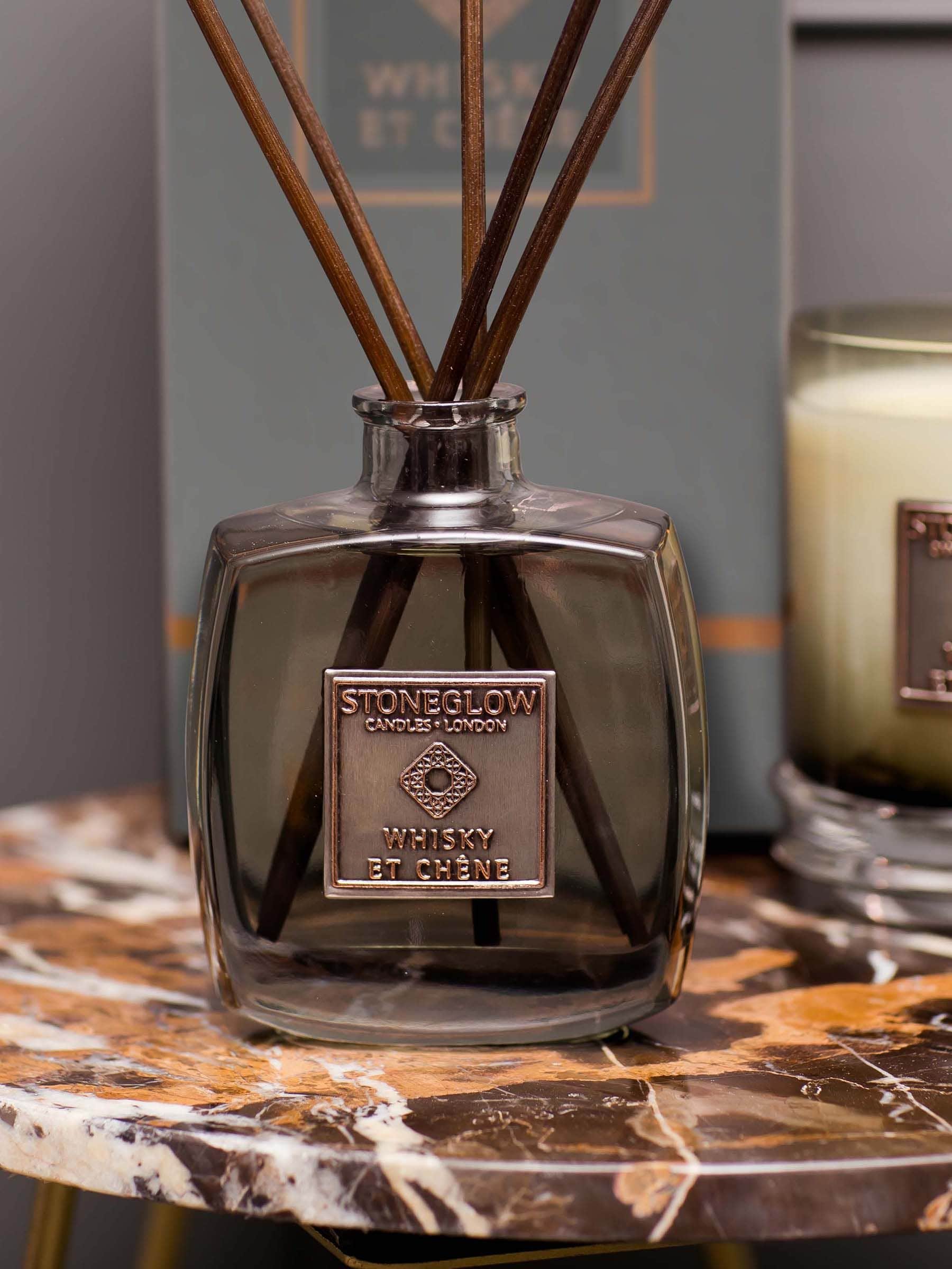 Stoneglow Whisky et Chene Metallique reed diffuser 200ml (British brand)