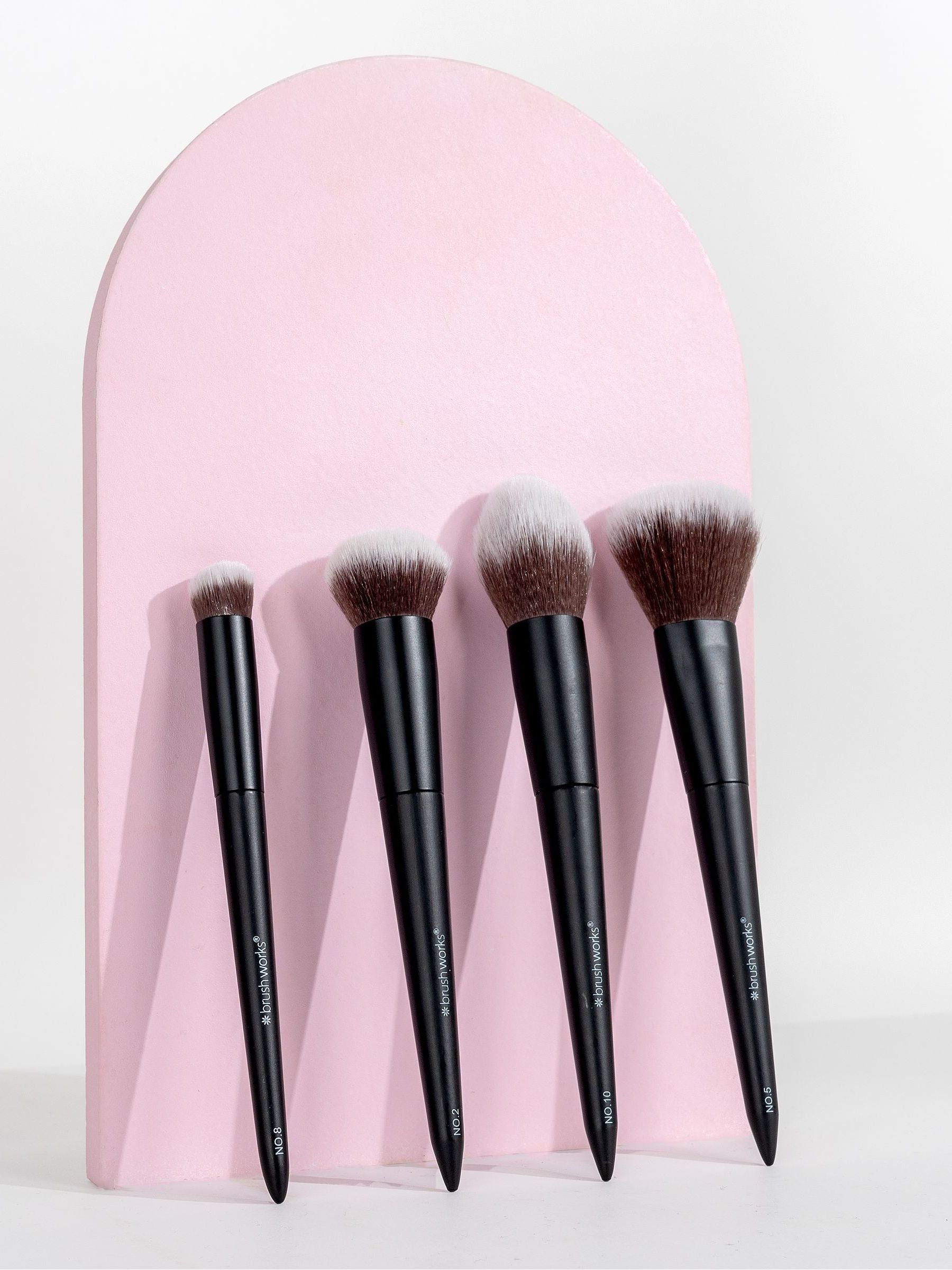 Brush Works Buff and Blend face brush set four brushes - British product