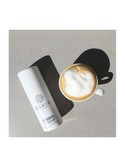 Neste Oskia Renaissance Cleansing Gel Illuminating Vitamin Facial Cleanser 35ml & 100ml- Kjøp online hos McGrocer