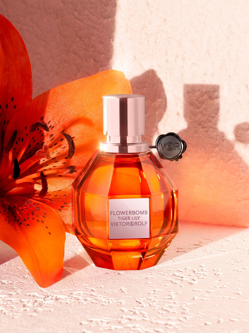 Viktor & Rolf Flowerbomb Tiger Lily Eau de Parfum 50ml, imported from the UK