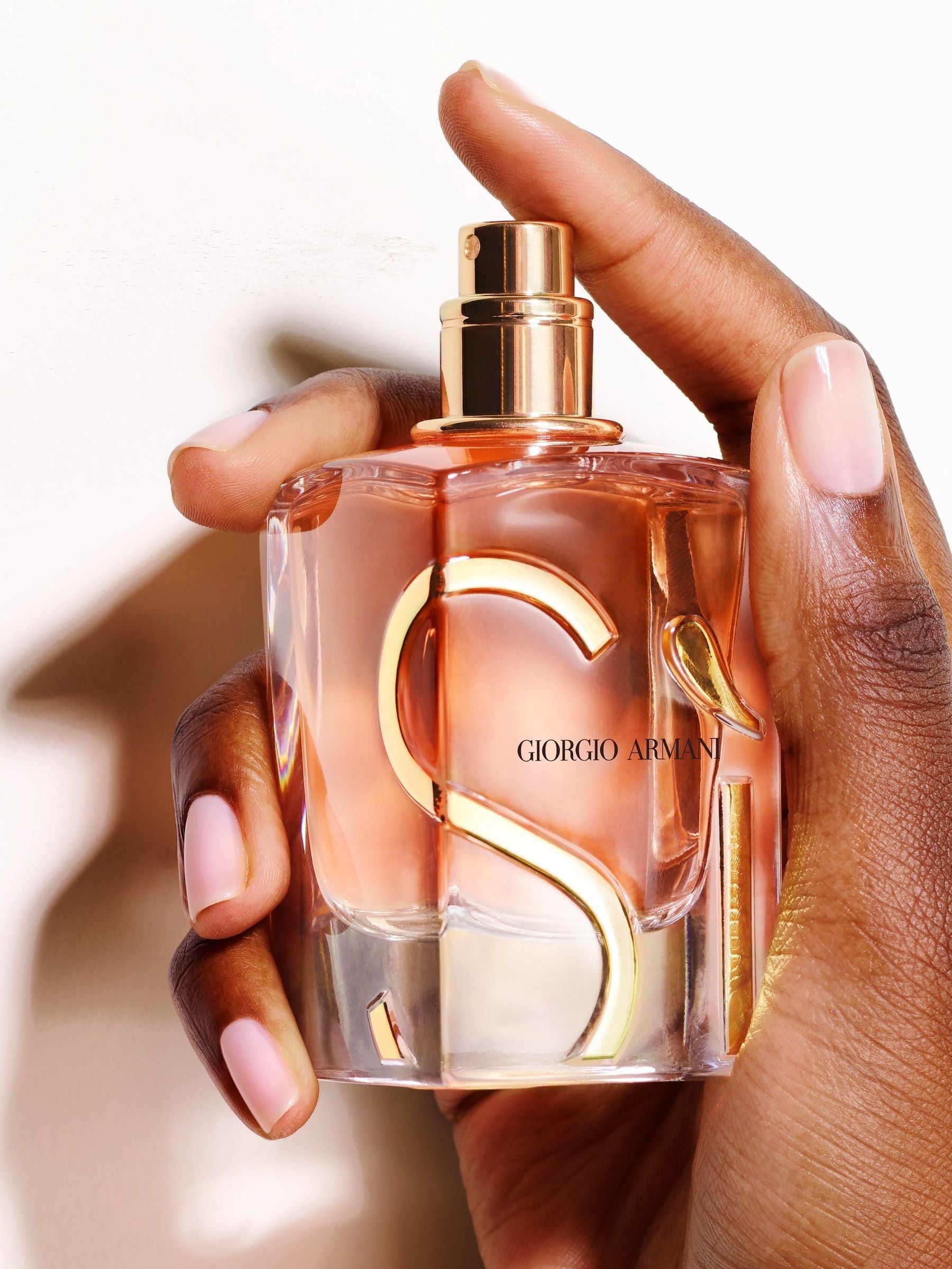 Armani SÌ Eau de Parfum Intense Refill 100ml - British product