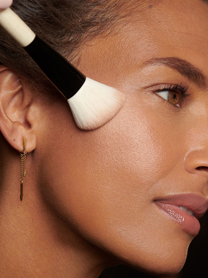 Bobbi Brown Angled Face Brush - British product