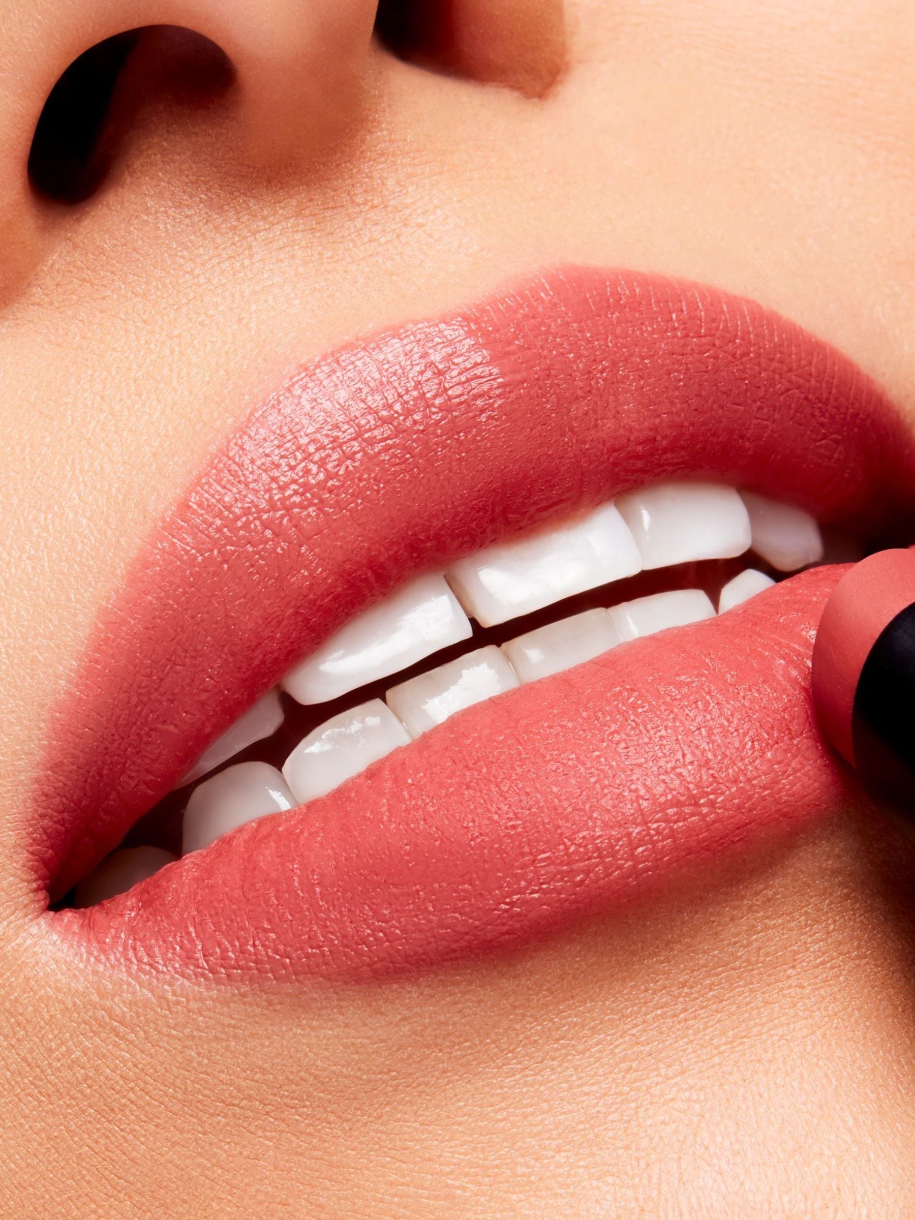 MAC Powder Kiss Velvet Blur Slim Lipstick (British brand)