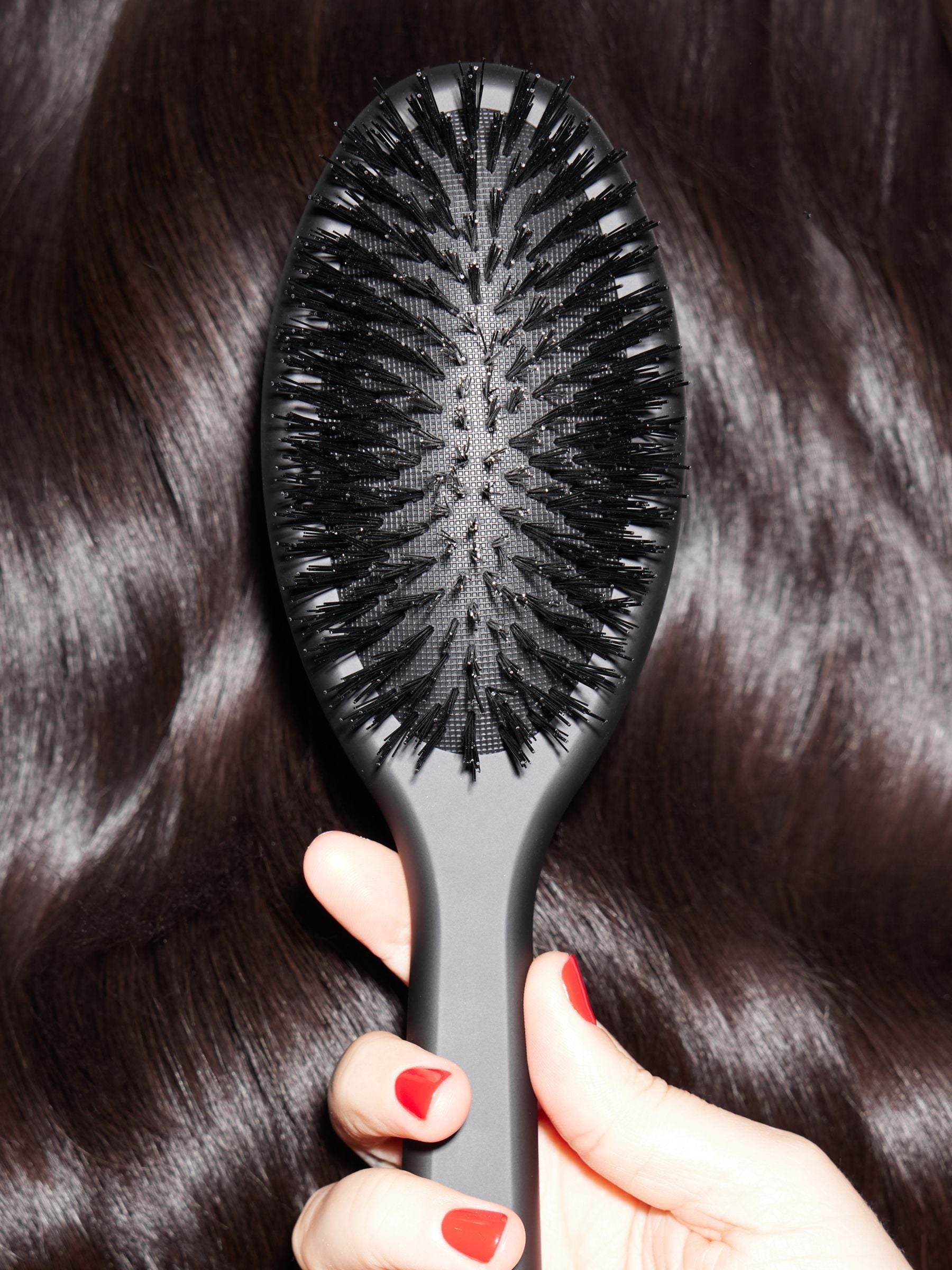 ghd The Dresser Brush professional hairbrush (British brand)