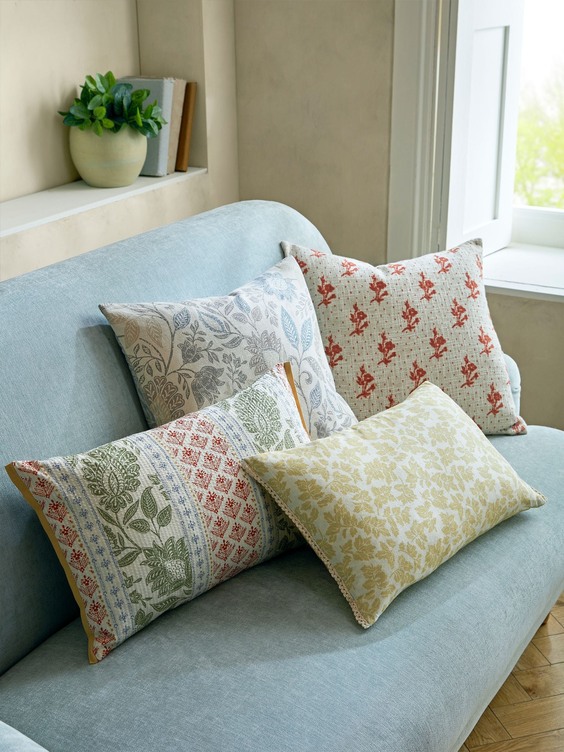 Laura Ashley cushion Lady Fern yellow ochre 30x50cm, imported from the UK