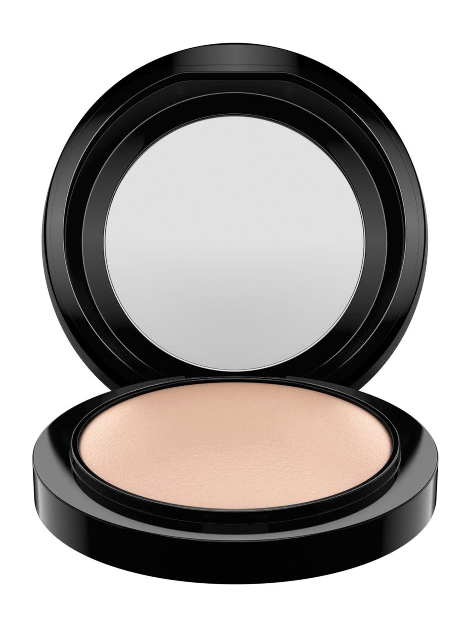 MAC Mineralize Skinfinish natural face powder, UK version