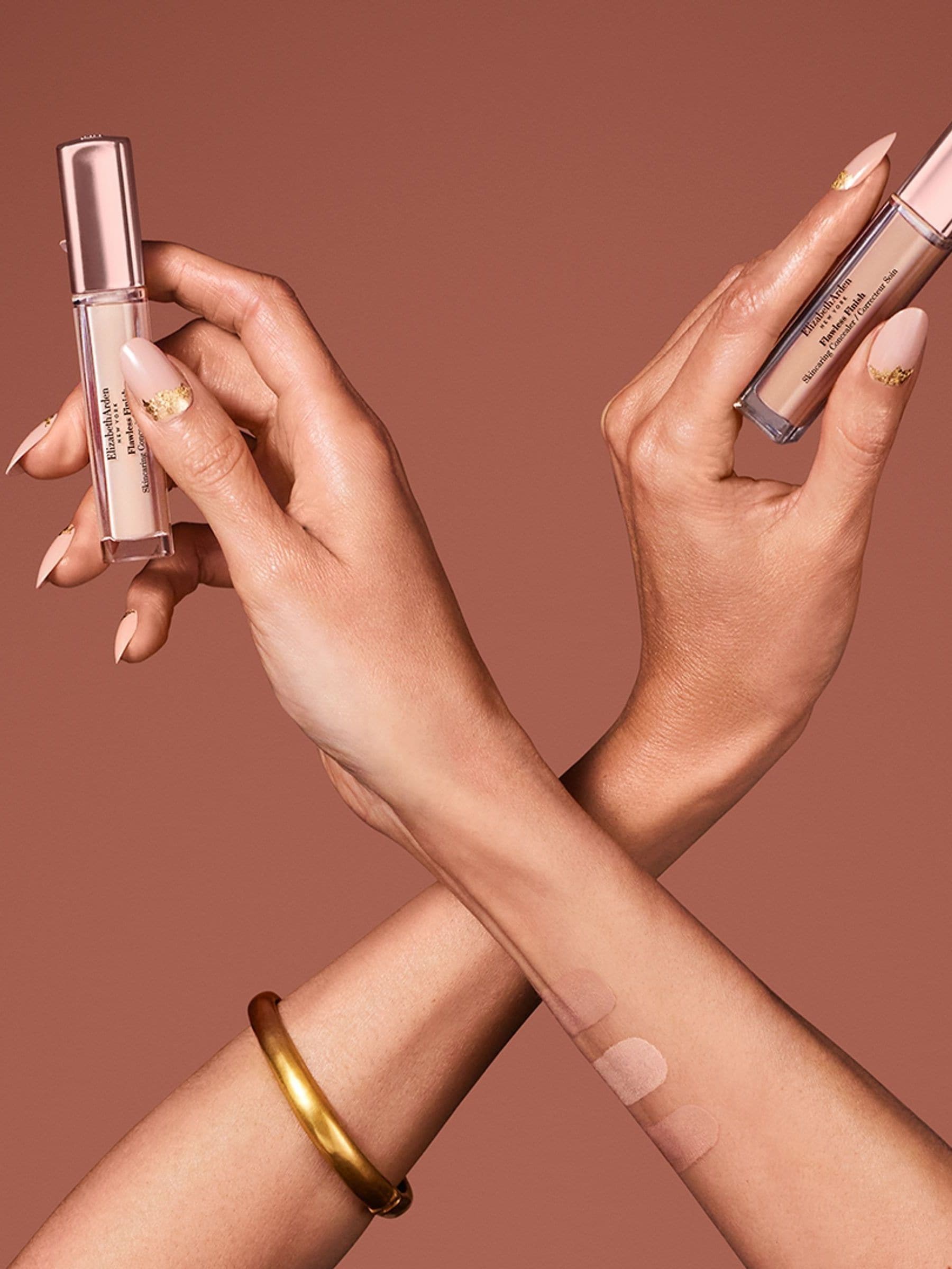 Elizabeth Arden Flawless Finish Skincaring concealer, imported from the UK