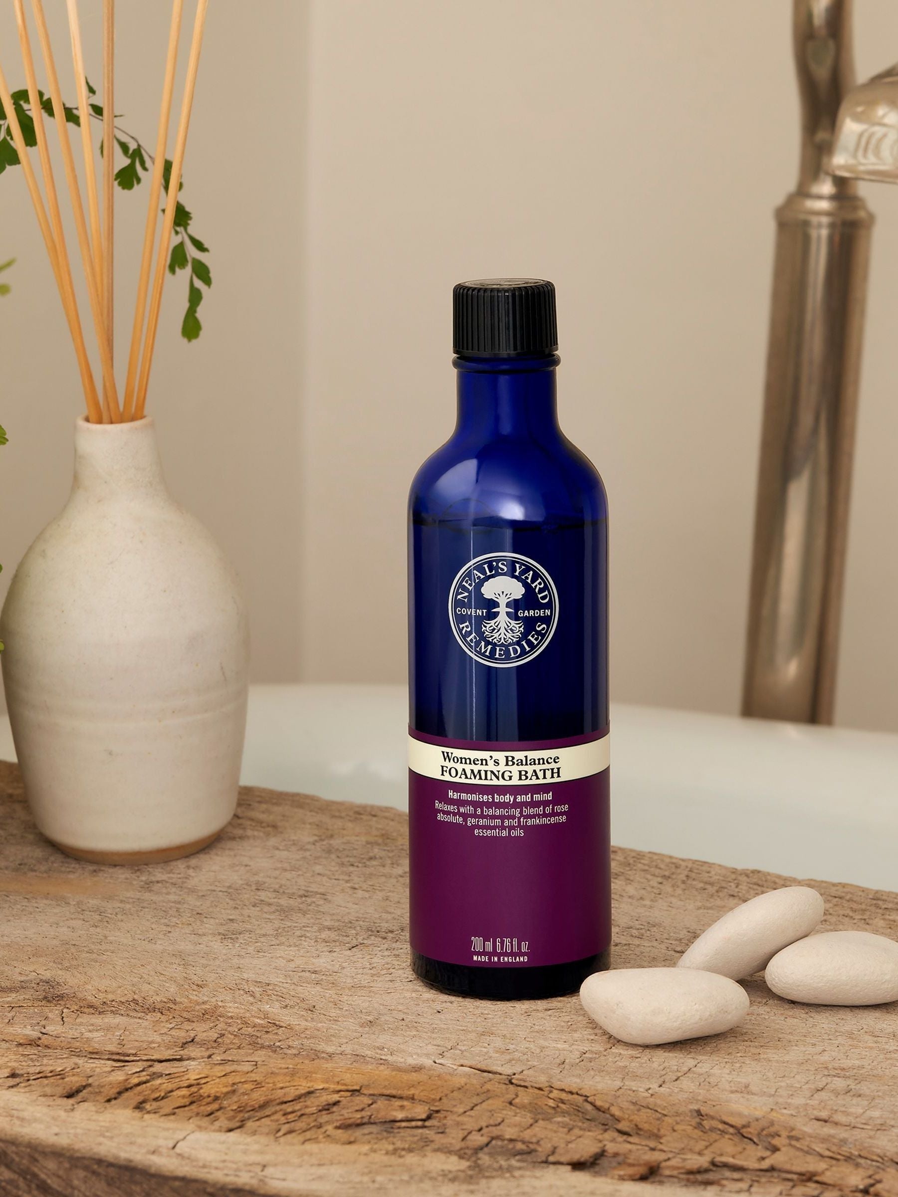 Neal's Yard Women's Balance Foaming Bath 200ml - British product