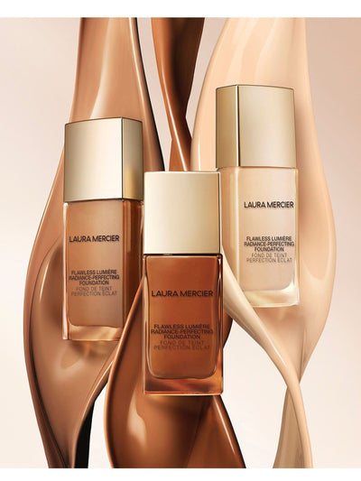 Radiance-Perfecting Foundation med vitamin C og soppekstrakt for lysere hud