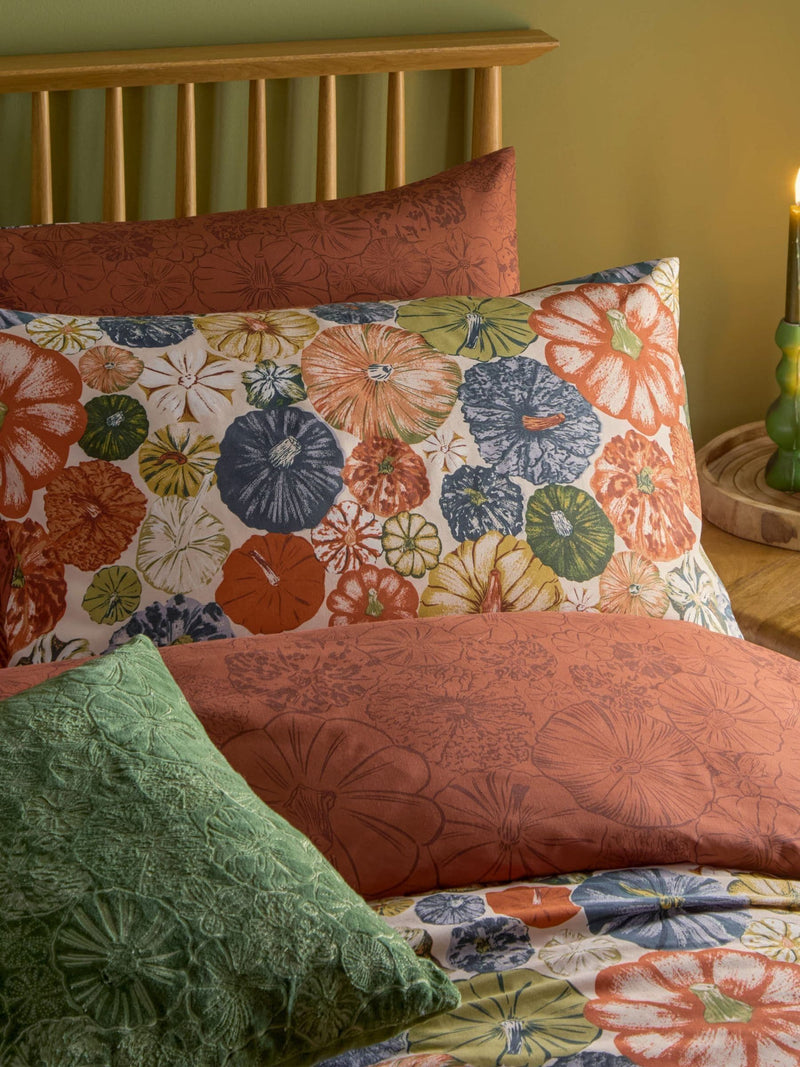 Furn Picking Patch Pumpkin duvet cover and pillowcase set - British product