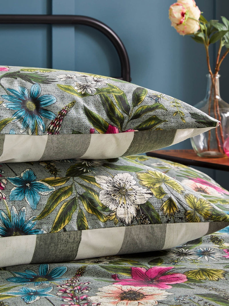 Wylder Petrol Hidcote Manor floral duvet cover set (British brand)