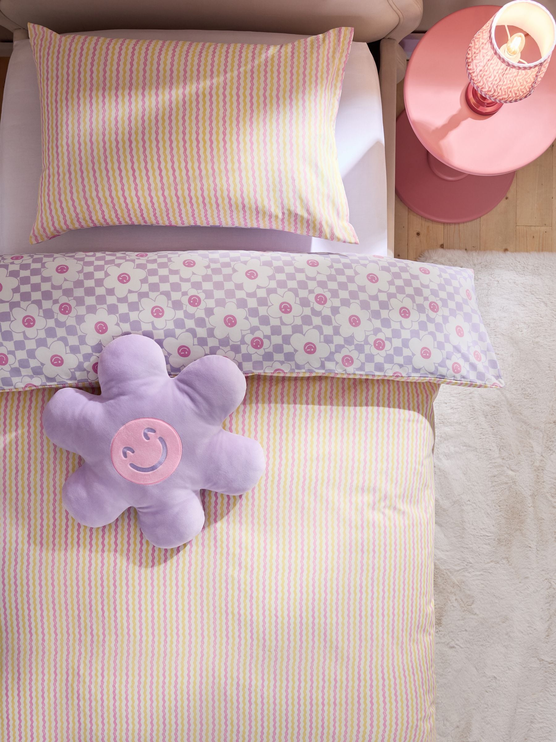 Lilac Flower Checkerboard duvet cover and pillowcase set, UK version
