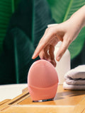 FOREO LUNA 4 men's facial cleansing firming massage device - British product