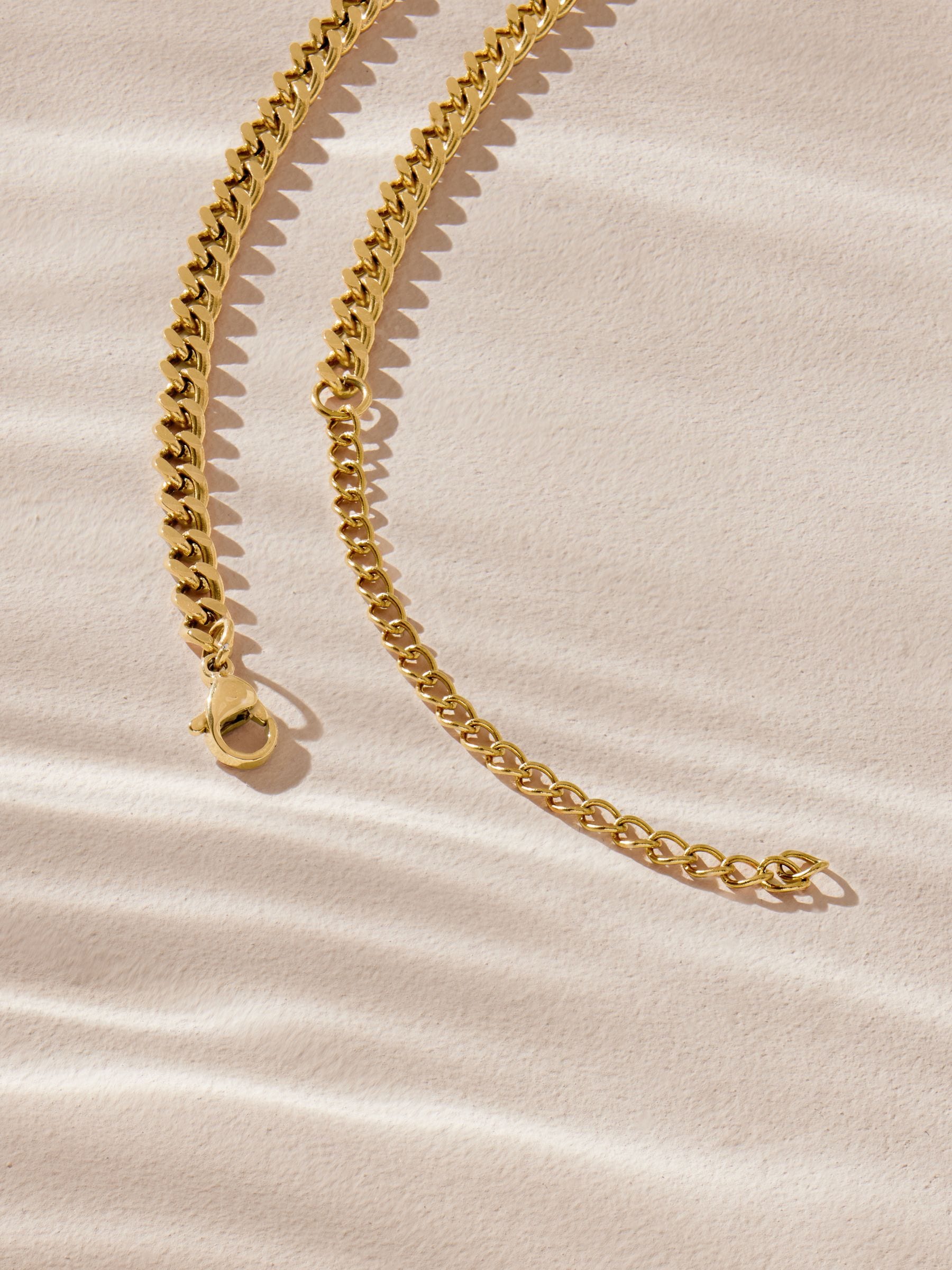 Gold tone waterproof stainless steel T-bar necklace, UK version
