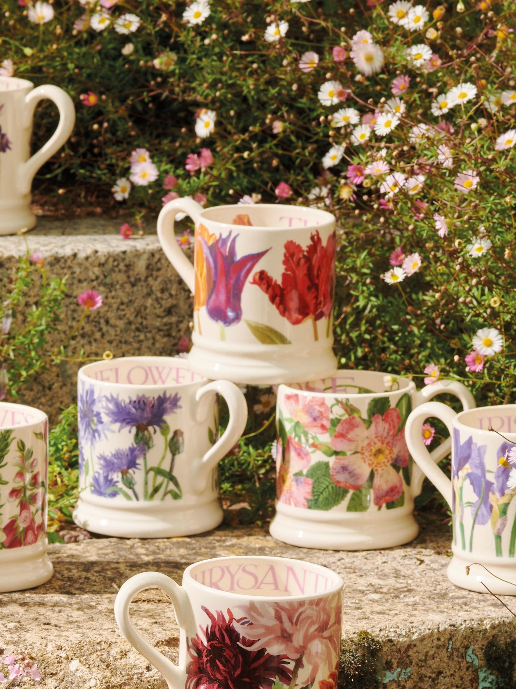 Emma Bridgewater Cream Cornflower 1/2 Pint Mug