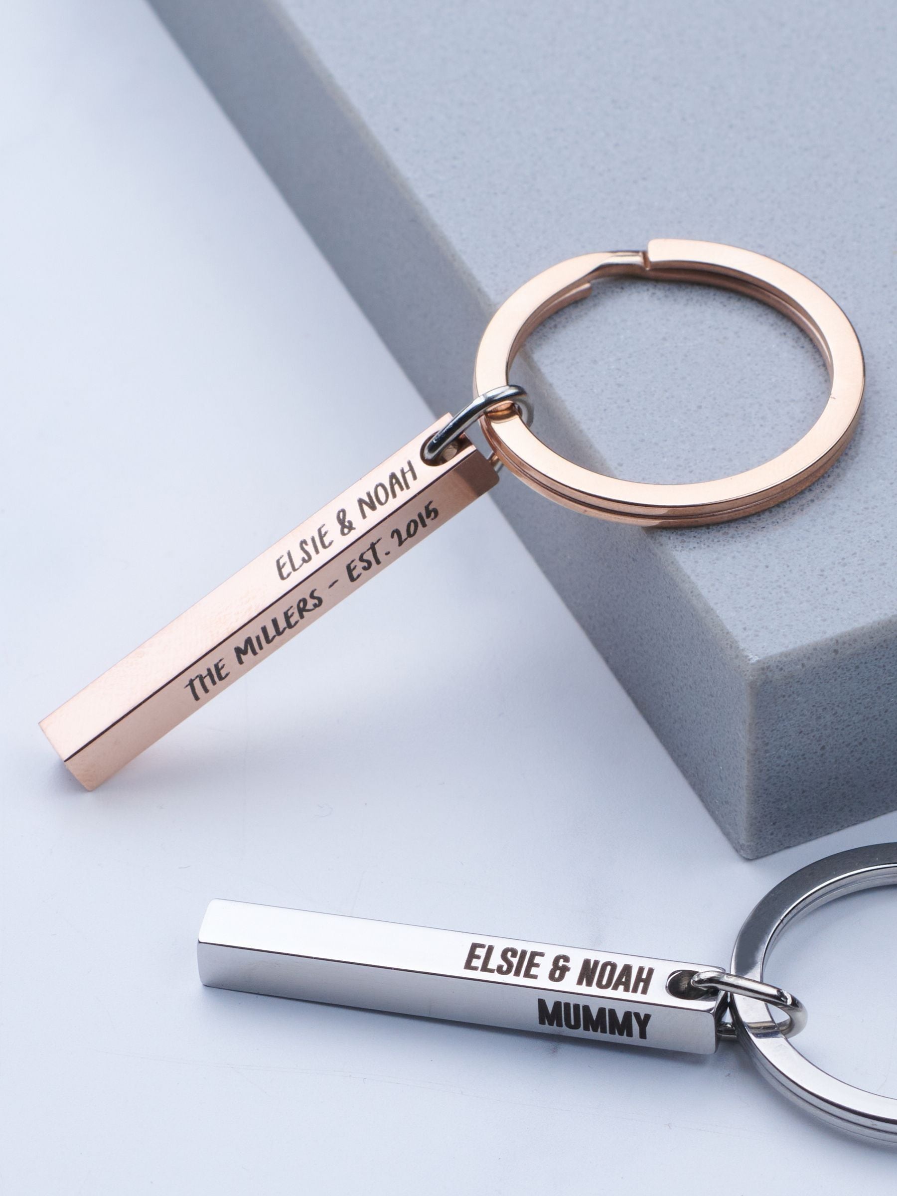 Oakdene personalised family bar keyring stainless steel (British brand)