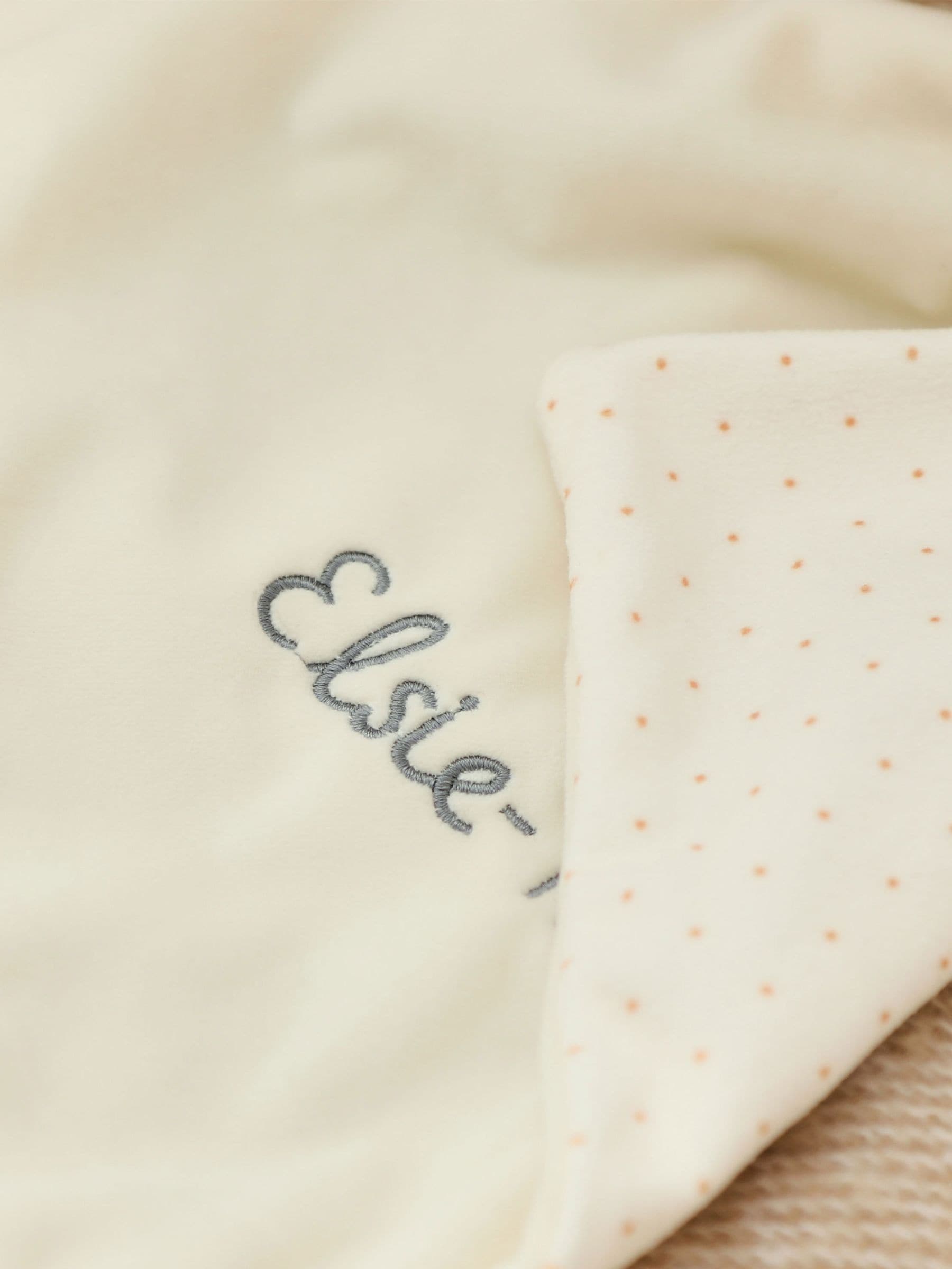 My 1st Years personalised comforter giraffe print, imported from the UK