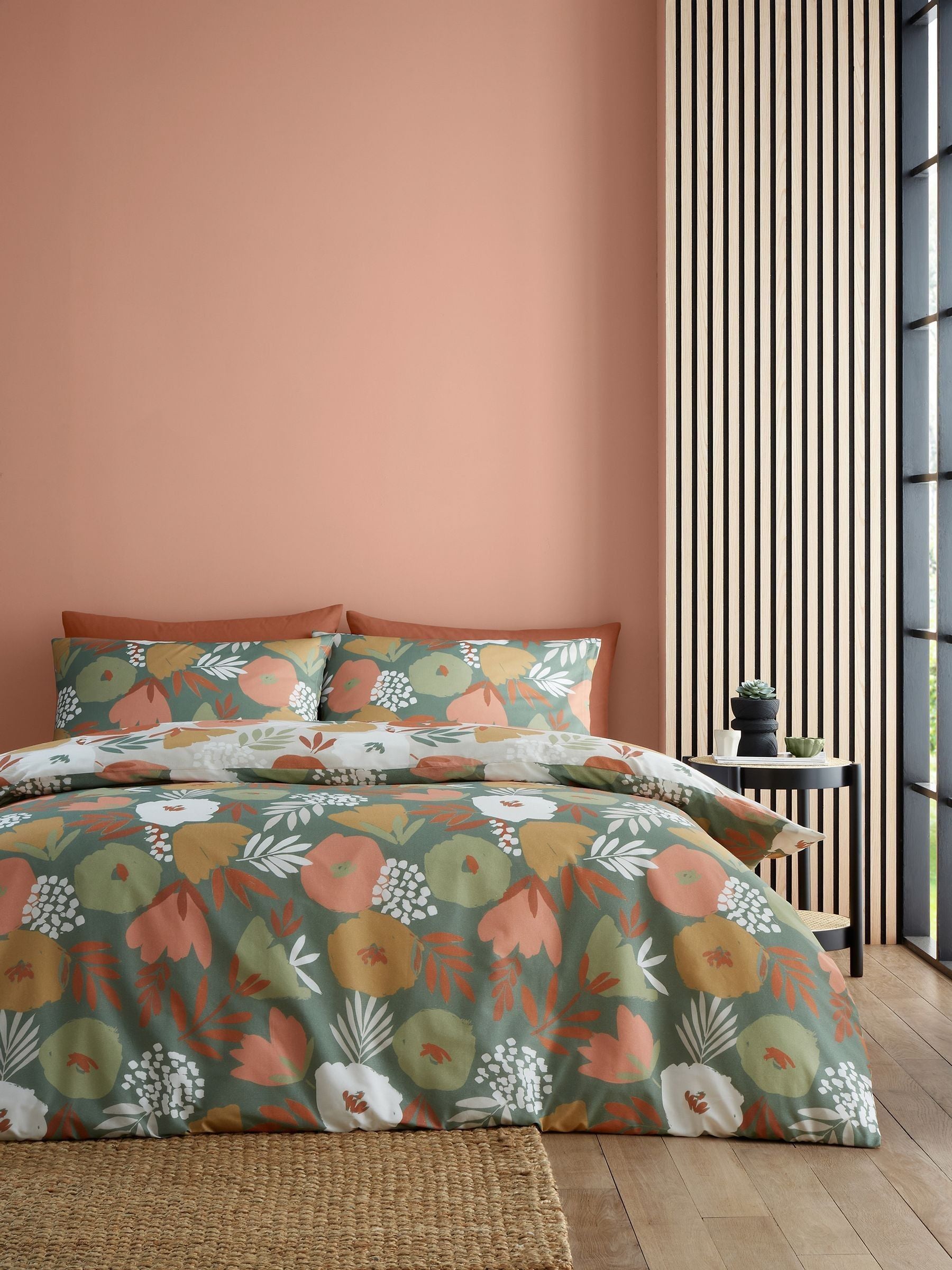 Fusion Green Yasmin Easycare duvet cover set - British product