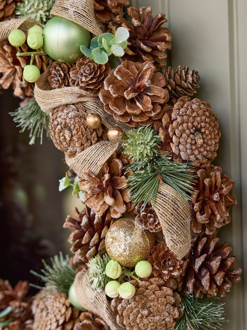 Dibor personalised luxury pinecone wreath 50cm - British product