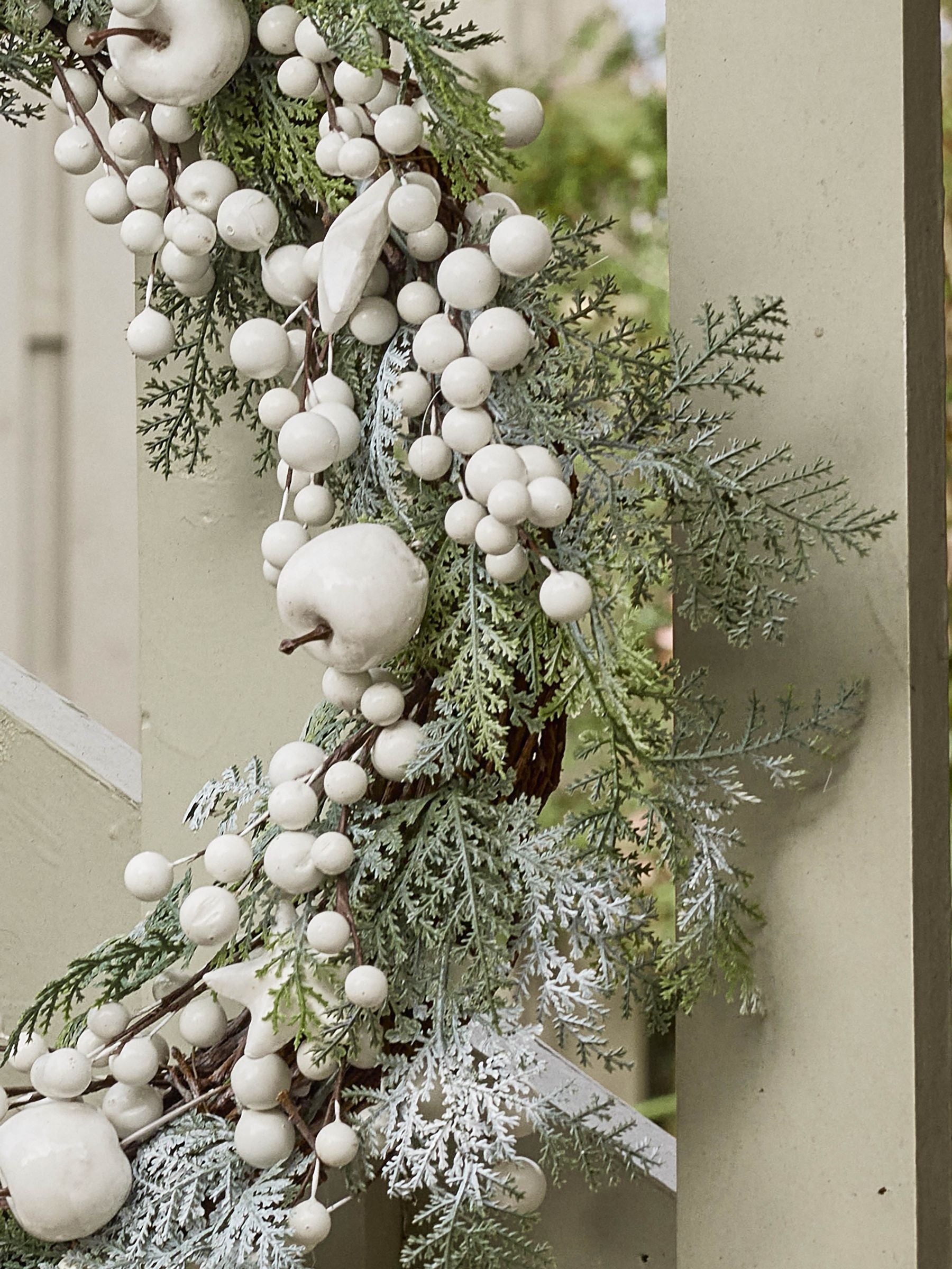 Dibor personalised Christmas wreath natural branches white berries, imported from the UK