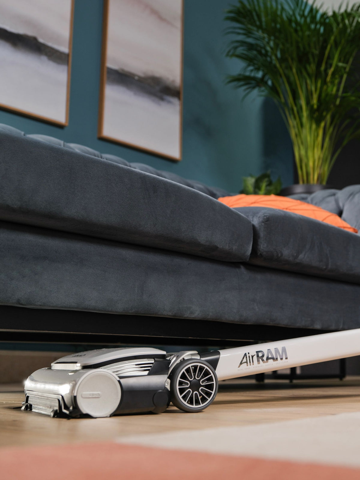Gtech AirRAM 3 white cordless vacuum (British brand)