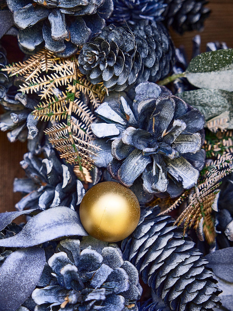 Dibor Blue Moonlight Christmas Wreath 50cm diameter - British product