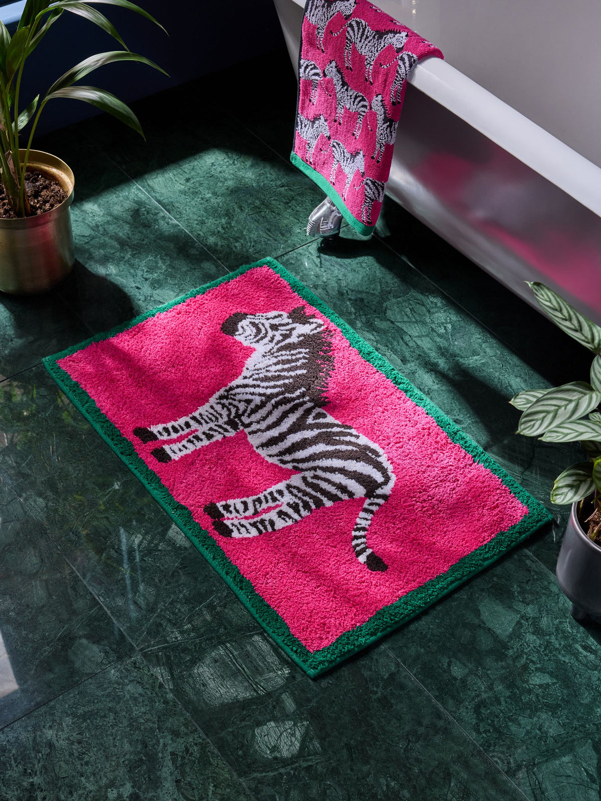 Pink Zebra 100% cotton bath mat with zebra design - British product