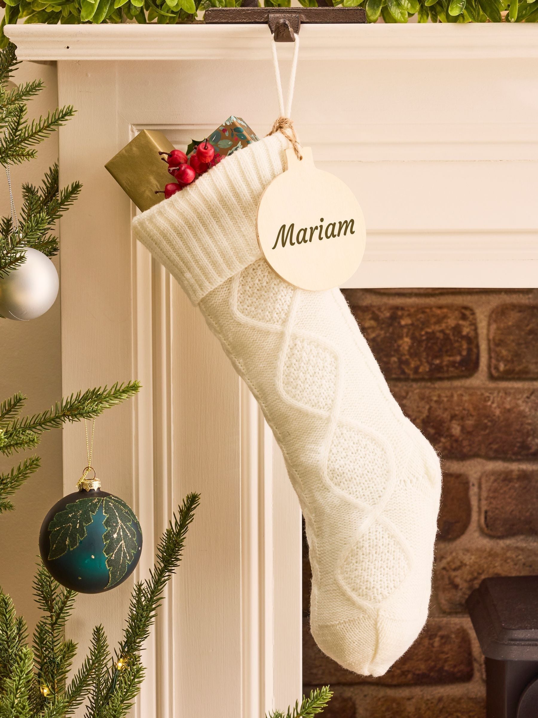 Dibor cream cable knit Christmas stocking 50cm (British brand)