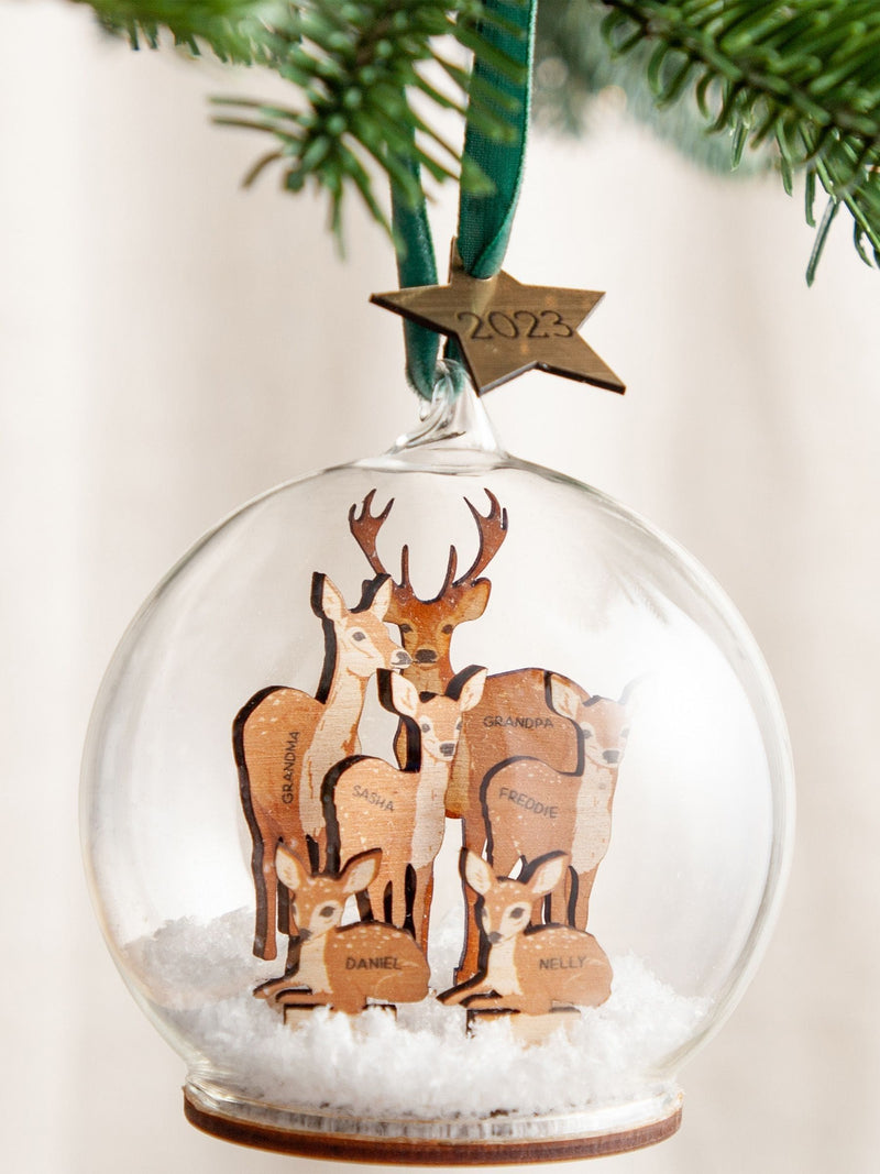 No Ordinary Gift personalised Christmas bauble family of deer 10x10cm, imported from the UK