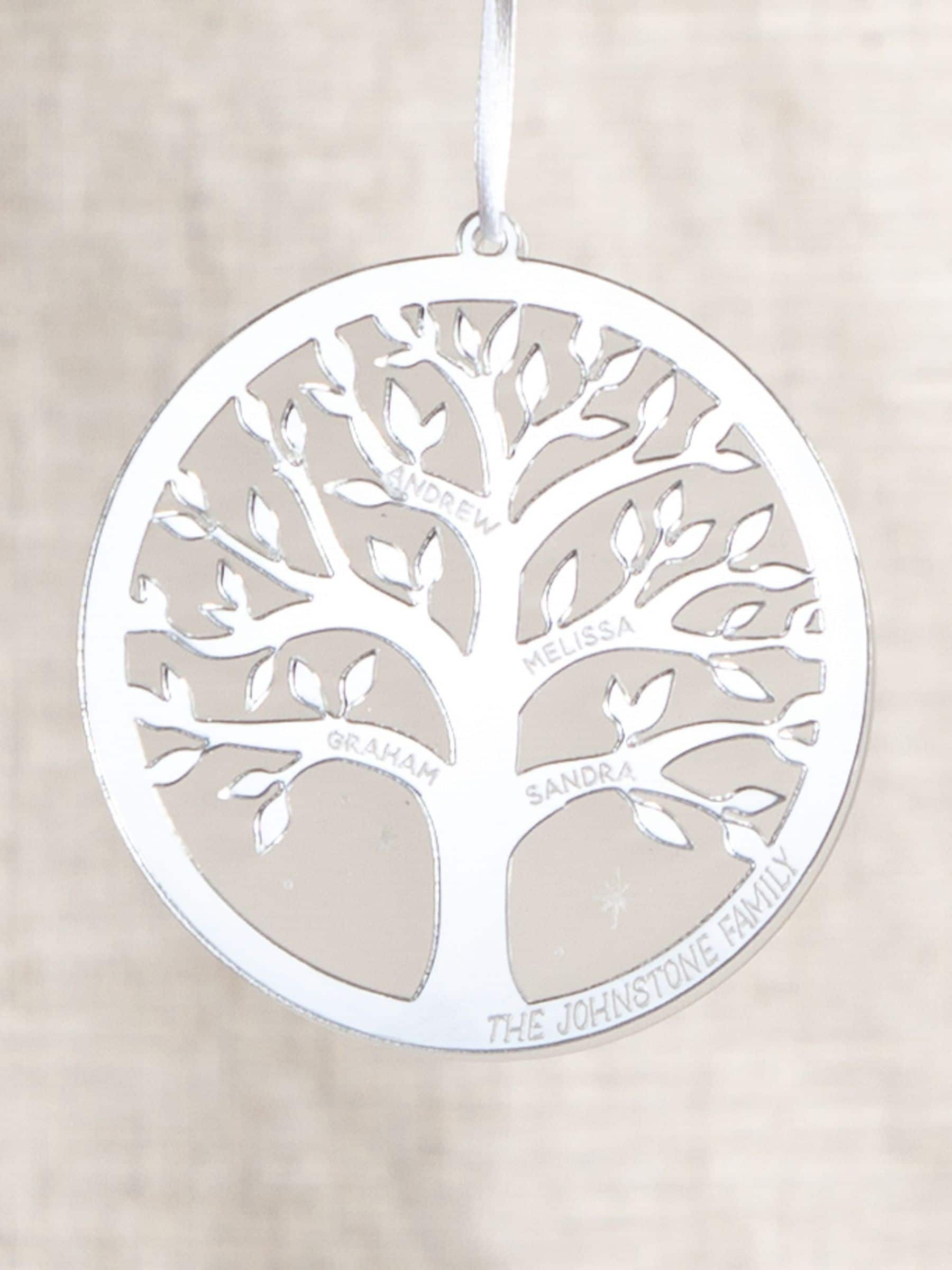 No Ordinary Gift family tree ornament 9.5x9 cm (British brand)