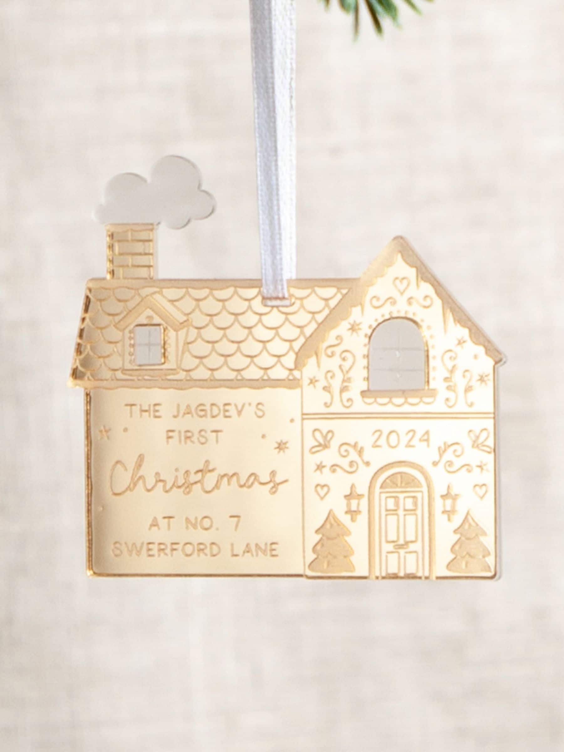 No Ordinary Gift personalised mirror gingerbread Christmas decoration, UK version